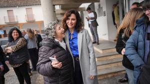 Díaz Ayuso visita Valdemoro La presidenta Isabel Díaz Ayuso en Valdemoro