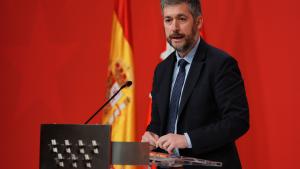 El portavoz Miguel Ángel García Martín atiende a los medios de comunicación