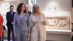 La presidenta Isabel Díaz Ayuso durante la inauguración de la exposición ¡Hispano! Gladiadores en el Imperio Romano