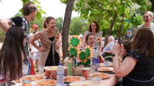 La consejera Ana Dávila en la Fiesta de la Primavera de los centros de discapacidad intelectual