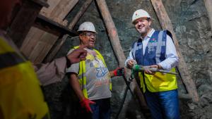 La Comunidad de Madrid presenta el proyecto de renovación del Parque de Comillas, incluido en las obras de ampliación de la Línea 11 de Metro El consejero Rodrigo