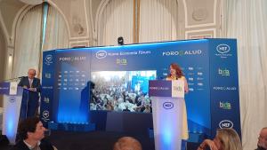 Matute interviene en un desayuno informativo del Foro Salud La consejera Fátima Matute en un desayuno informativo del Foro Salud