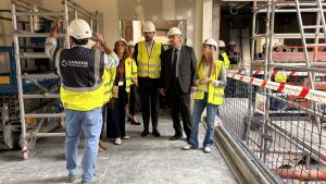 La viceconsejera Laura Gutiérrez durante la visita a las obras 