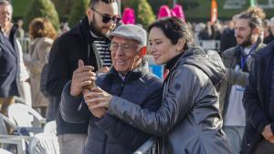 La presidenta Isabel Díaz Ayuso durante la misa solemne