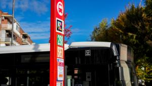 Servicio de autobús utilizado durante la suspensión de la Línea 7B de Metro
