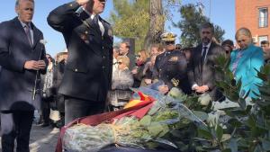 El consejero Miguel Ángel García Martín durante la ofrenda floral