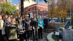 El consejero Miguel Ángel García Martín durante la ofrenda floral