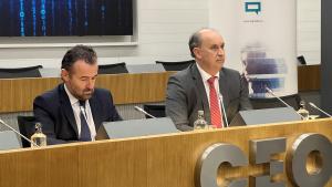 El consejero Miguel López Valverde durante la jornada
