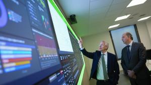 La Comunidad de Madrid inaugura un centro de mando pionero que velará por el funcionamiento ininterrumpido de los servicios públicos digitales El consejero López-Valverde