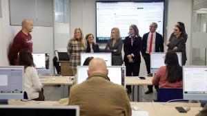 La consejera Rocío Albert durante la inauguración del centro
