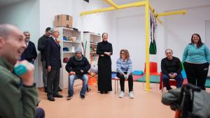 La consejera Ana Dávila durante su visita al centro 