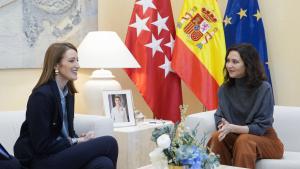 La presidenta Isabel Díaz Ayuso durante el encuentro