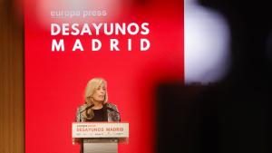 La consejera Rocío Albert durante el desayuno