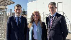 La consejera Rocío Albert durante la visita