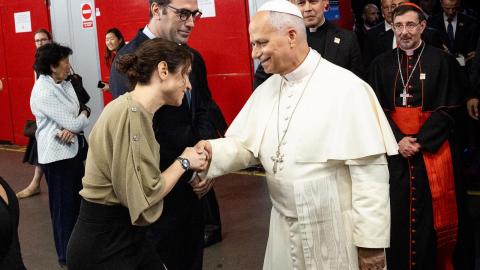 La presidenta Isabel Díaz Ayuso durante el encuentro para destacar el valor de personas e instituciones que contribuyen a la construcción de una sociedad más humana, justa y fraternal