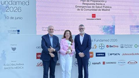 Matute participa en la ceremonia de entrega de la 25ª edición de los Premios Fundamed & Wecar-U La consejera Fátima Matute durante la entrega de los Premios Fundamed & Wecar-U
