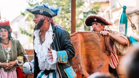 LOS PIRATAS (THE LITTLE HISTORY) - CÍA. SIN FIN LOS PIRATAS (THE LITTLE HISTORY) - CÍA. SIN FIN