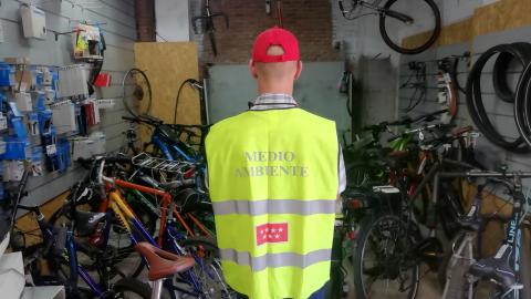 Los técnicos comprobarán el cumplimiento de la legislación en el ciclo  de vida de los acumuladores de estos medios de transporte ligeros