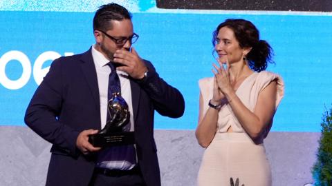 Díaz Ayuso en la XII Gala del Altruismo, que reconoce a protagonistas de historias de solidaridad y colaboración social Díaz Ayuso en la XII Gala del Altruismo, que reconoce a protagonistas de historias de solidaridad y colaboración social