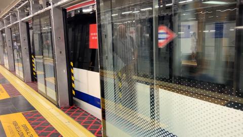 Puertas de la automatización de la línea 6 de Metro de Madrid