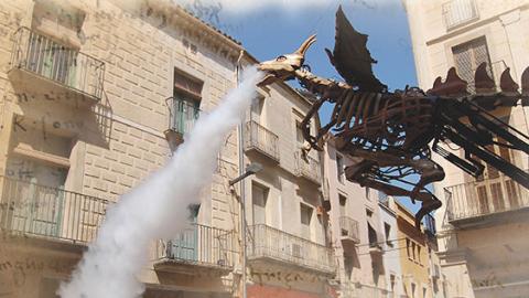 Pasacalles Un dragón de cuento Foto de Un dragón de cuento