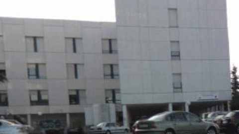Fachada del Centro de Salud Mental Infanto-Juvenil Carabanchel Usera