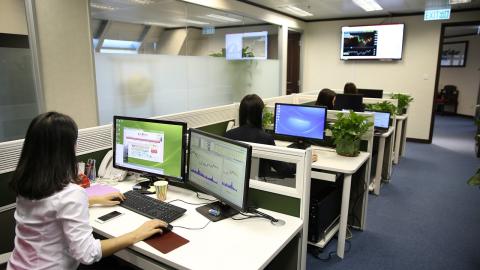 Imagen de personas en una oficina