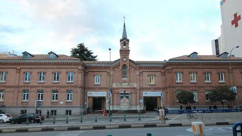 El Hospital Central de la Cruz Roja conmemora sus 65 años de Geriatría y 40 años de la Formación MIR El Hospital Central de la Cruz Roja conmemora sus 65 años de Geriatría y 40 años de la Formación MIR