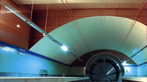 Andenes y túnel estación Vicálvaro