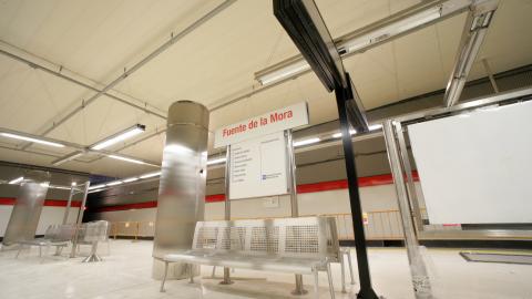 Andén estación Fuente de la Mora
