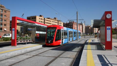 Parada estación Álvarez de Villaamil