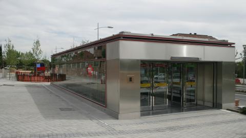 Templete acceso Avda. Europa