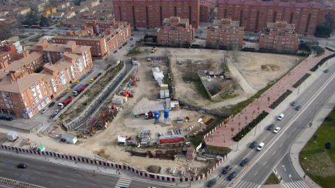 Vista aérea de la zona durante la ejecución de las obras. Estación San Fermín-Orcasur Vista aérea de las obras de la estación San Fermín-Orcasur