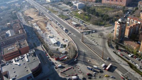 Vista aérea de la zona durante la ejecución de las obras Vista aérea de la estación Villaverde Bajo-Cruce durante las obras
