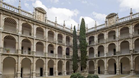  Colegio Mayor de San Ildefonso en Alcalá de Henares