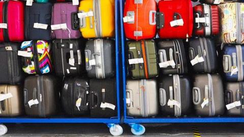 maletas transportes avion
