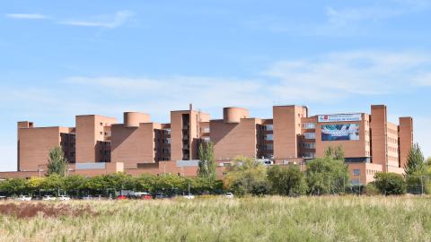 fachada del Hospital Universitario Príncipe de Asturias