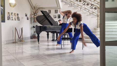 música en el centenario del edificio que alberga el Conservatorio de Danza Mariemma y el IES Puerta Bonita