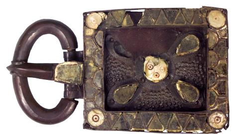 Detalle del Broche de Cabujones