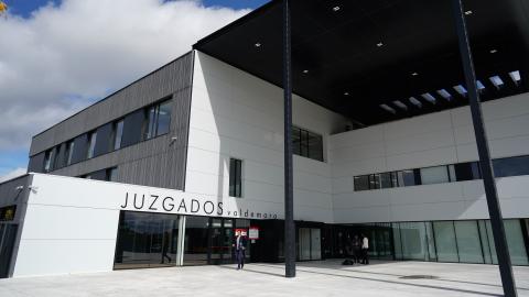 Fachada de los juzgados de Valdemoro