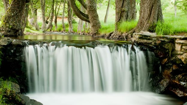 Salto de agua en Prádena del Rincón - Fotografía de Ignacio Úbeda
