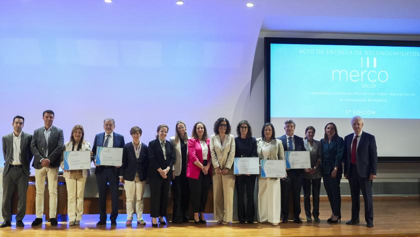 La consejera Fátima Matute durante la entrega de los reconocimientos a hospitales públicos