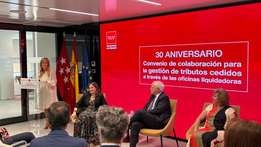 La consejera Rocío Albert durante el acto con el Colegio de Registradores de la Propiedad de Madrid