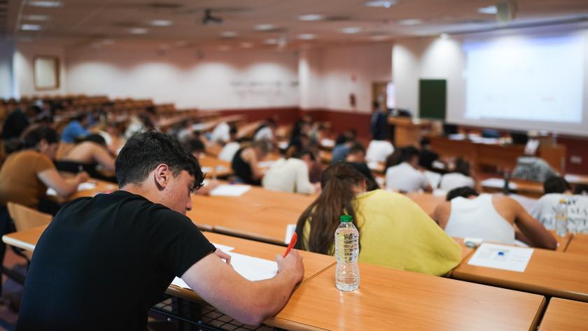 La Comunidad de Madrid comienza las pruebas de acceso a la universidad con más de 42.000 estudiantes 