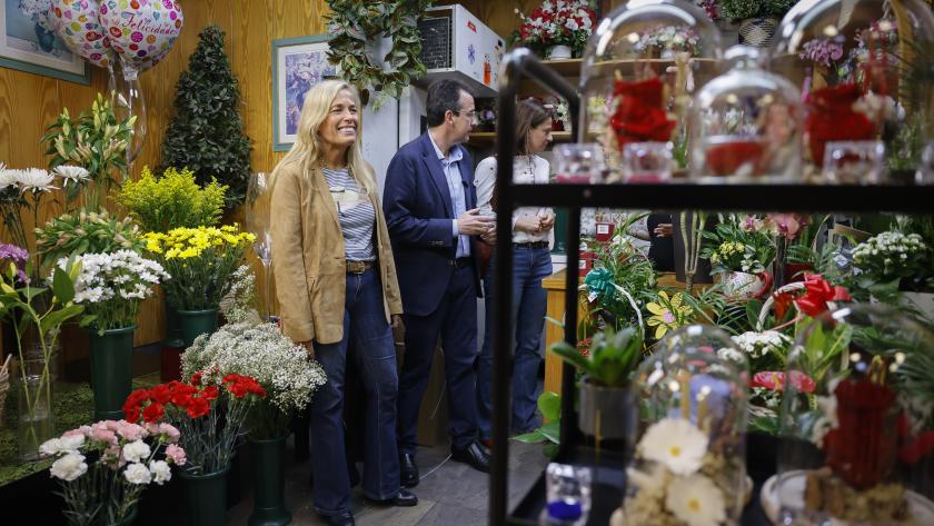 Rocío Albert durante su visita a la Galería Comercial Pryconsa Rocío Albert durante su visita a la Galería Comercial Pryconsa