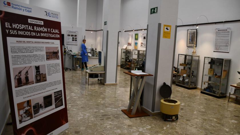 Imagen de parte de la exposición del museo en el Hospital Universitario Ramón y Cajal