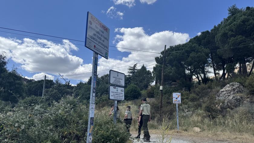 Agentes Forestales y policías controlan el baño en zonas protegidas del PN Sierra del Guadarrama