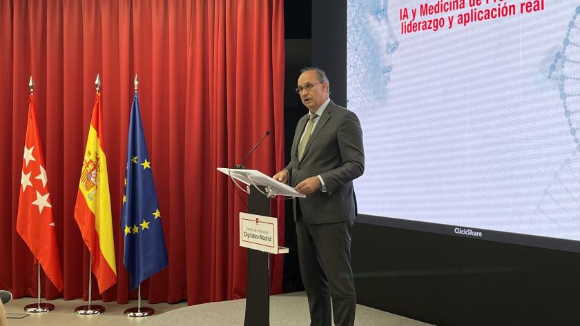 El consejero Miguel López-Valverde durante la inauguración de la Jornada organizada por el medio digital New Medical Economics