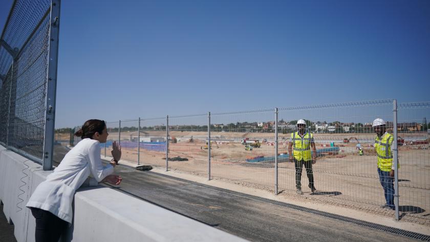 La presidenta Isabel Díaz Ayuso durante la presentación del nuevo circuito que acogerá el Gran Premio de España de Fórmula 1