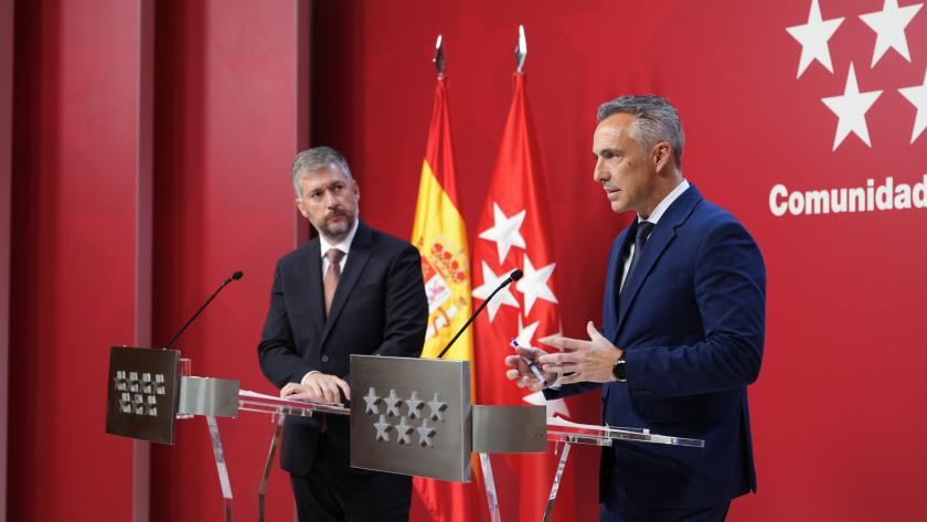 El consejero Carlos Novillo en rueda de prensa
